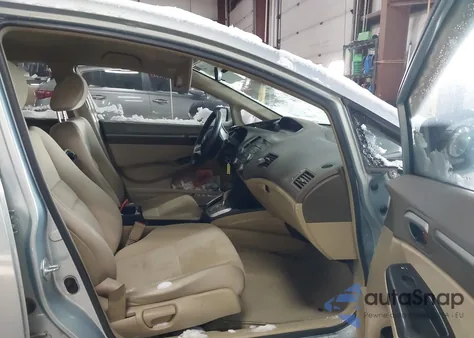 2007 Honda Civic Hybrid from USA, damaged, VIN JHMFA36217S003035